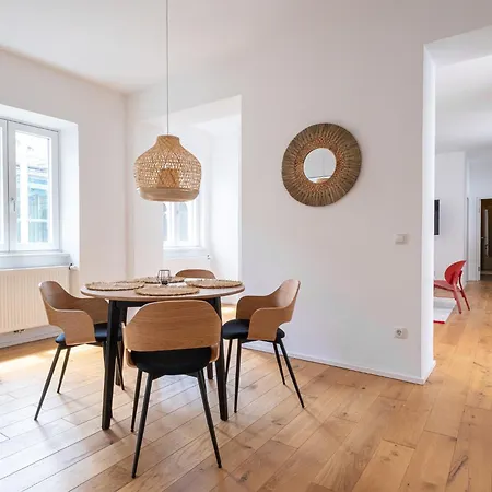 Mintgraz - 1 Bedroom With Terrace Graz